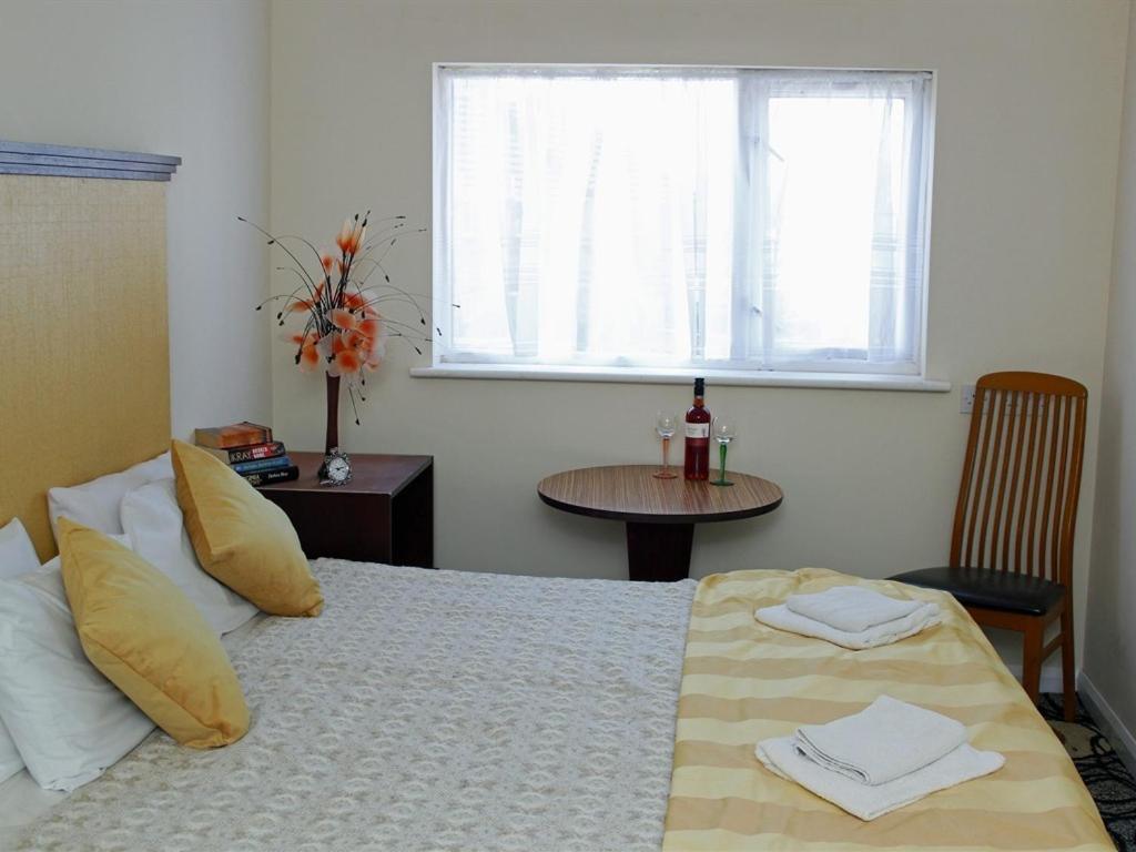 Premier Hotel Not Premier Inn Скегнес Екстериор снимка