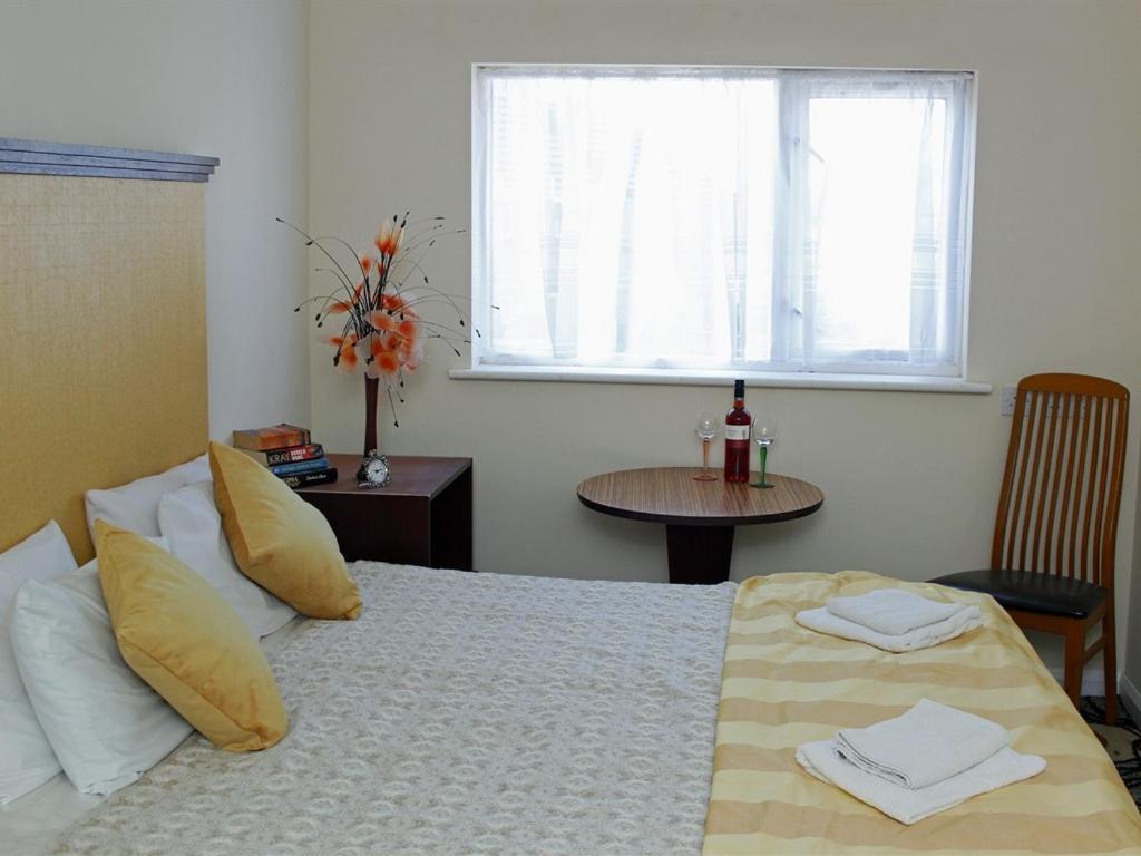 Premier Hotel Not Premier Inn Скегнес Стая снимка